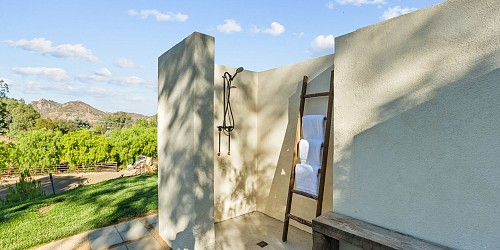 33235 Mulholland Highway, Malibu, CA 90265