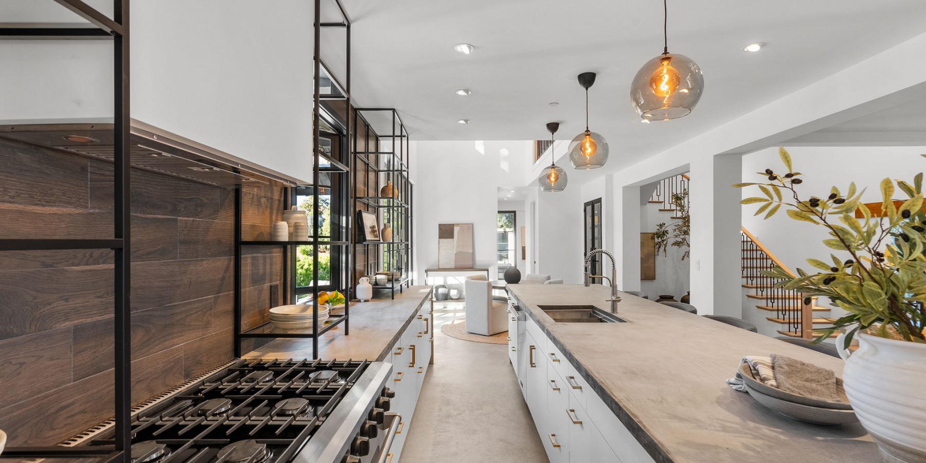 33235 Mulholland Highway, Malibu, CA 90265