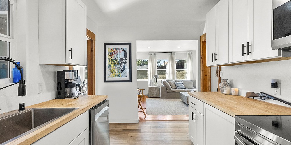 5429 Fairview PL, Agoura Hills, CA 91301