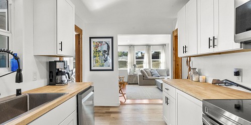 5429 Fairview PL, Agoura Hills, CA 91301