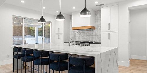 106 Via Ricardo, Newbury Park, CA 91320