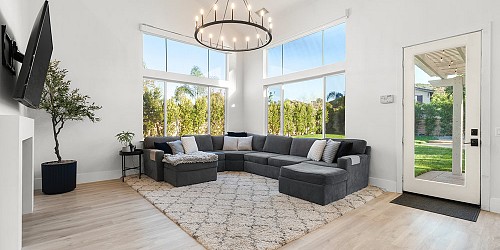 106 Via Ricardo, Newbury Park, CA 91320