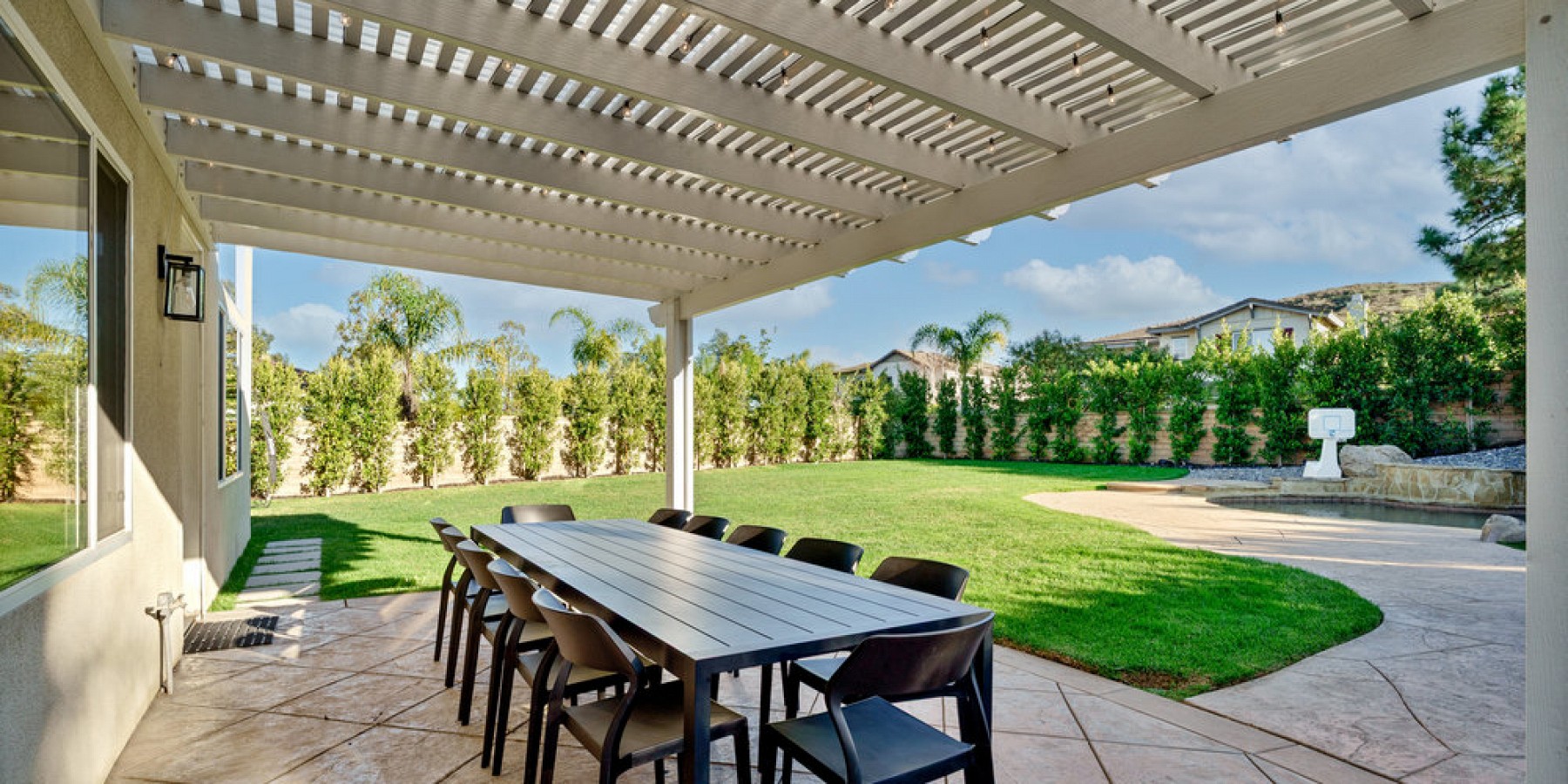 106 Via Ricardo, Newbury Park, CA 91320