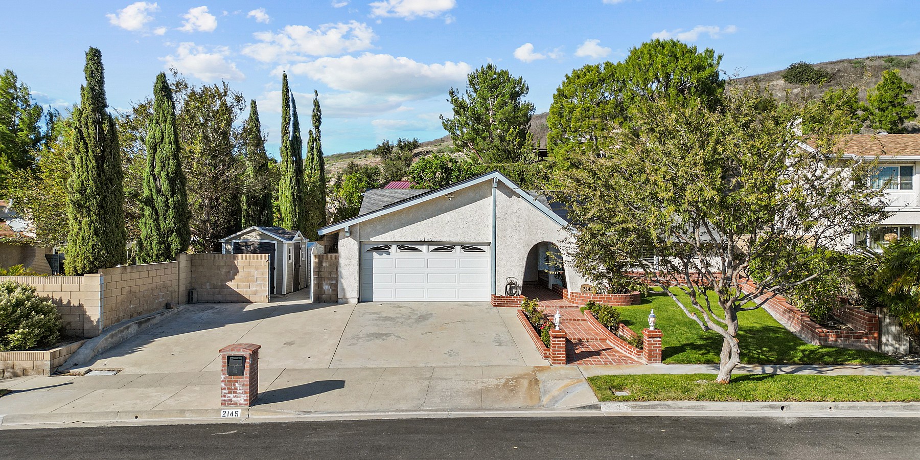 2149 Stoneman Dr, Simi Valley, CA 90365