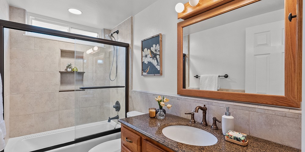 2149 Stoneman Dr, Simi Valley, CA 90365