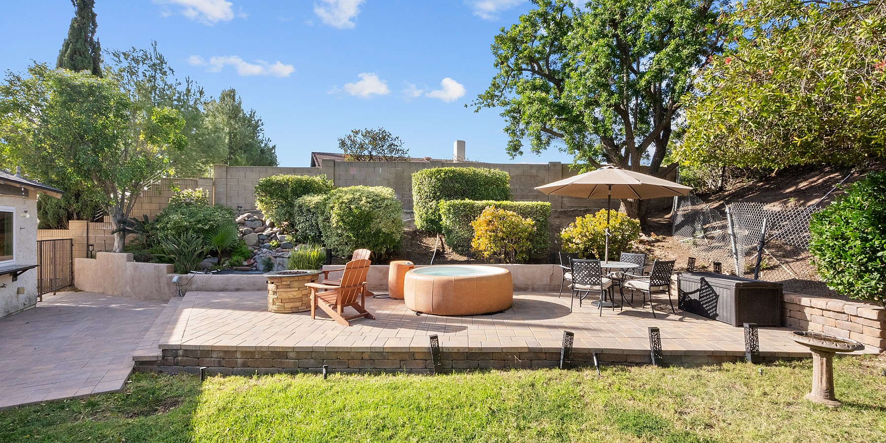 2149 Stoneman Dr, Simi Valley, CA 90365