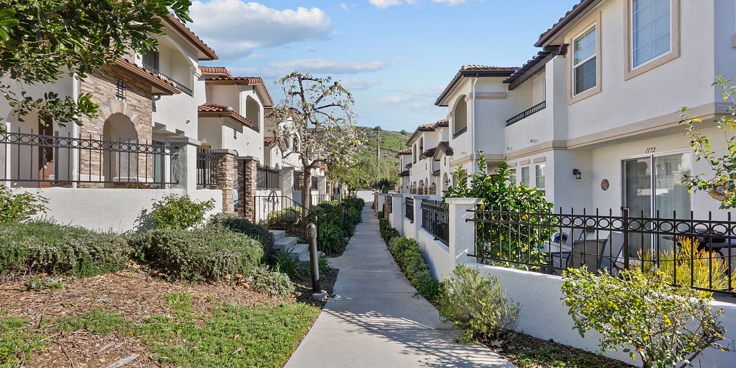 1178 Vista Canyon Lane