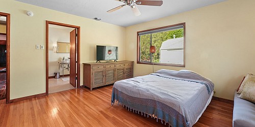 12310 Yerba Buena Road California, Malibu, CA 90265