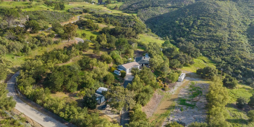 12310 Yerba Buena Road California, Malibu, CA 90265