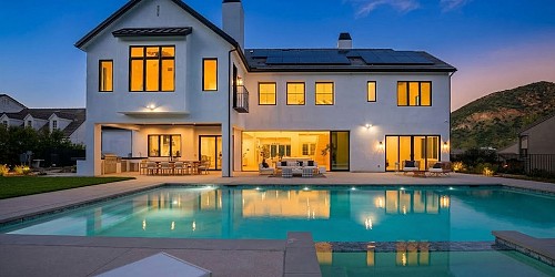 2036 Shadow Creek Drive, Agoura Hills, CA 91301