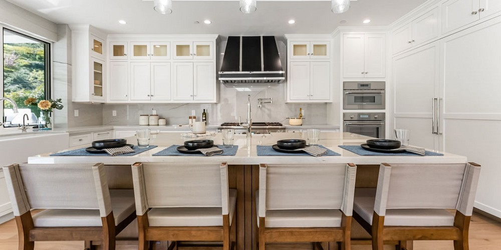 2036 Shadow Creek Drive, Agoura Hills, CA 91301