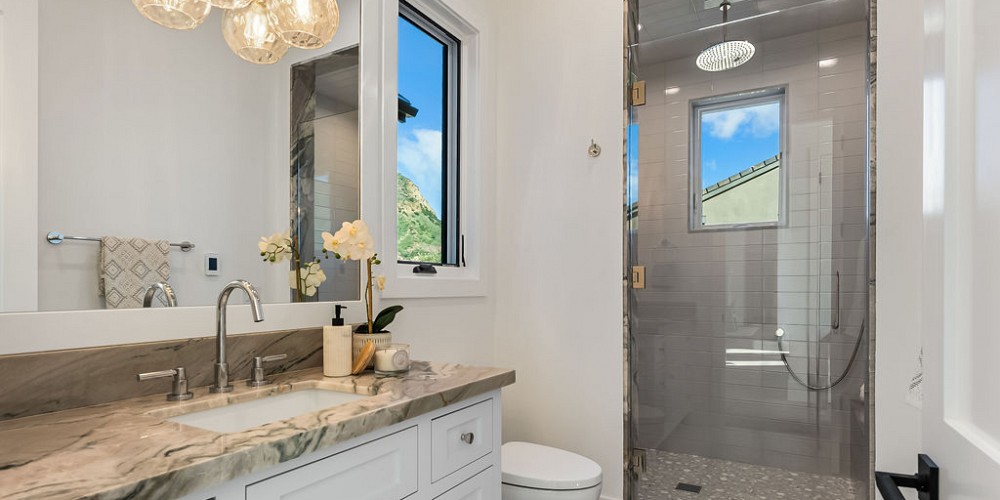 2036 Shadow Creek Drive, Agoura Hills, CA 91301