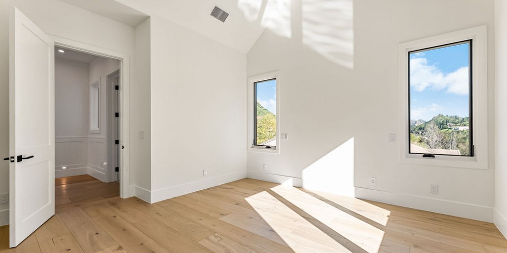 2036 Shadow Creek Drive, Agoura Hills, CA 91301