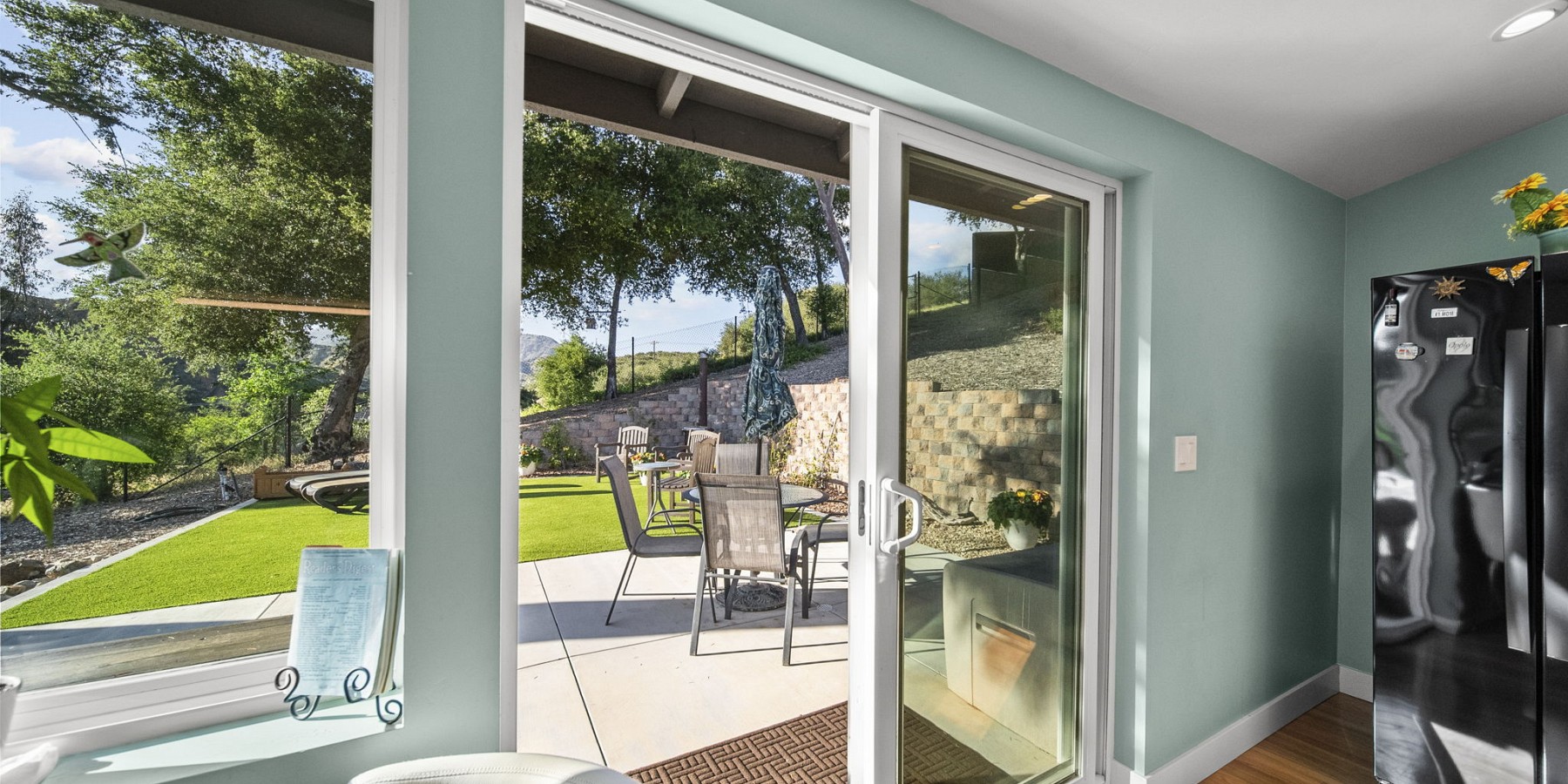 2375 Laguna Circle, Agoura Hills, CA 91301