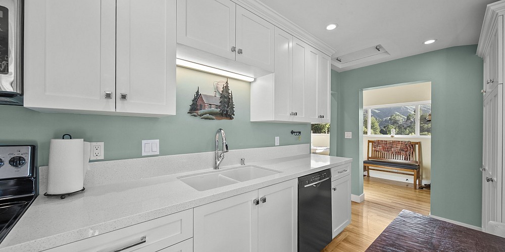 2375 Laguna Circle, Agoura Hills, CA 91301