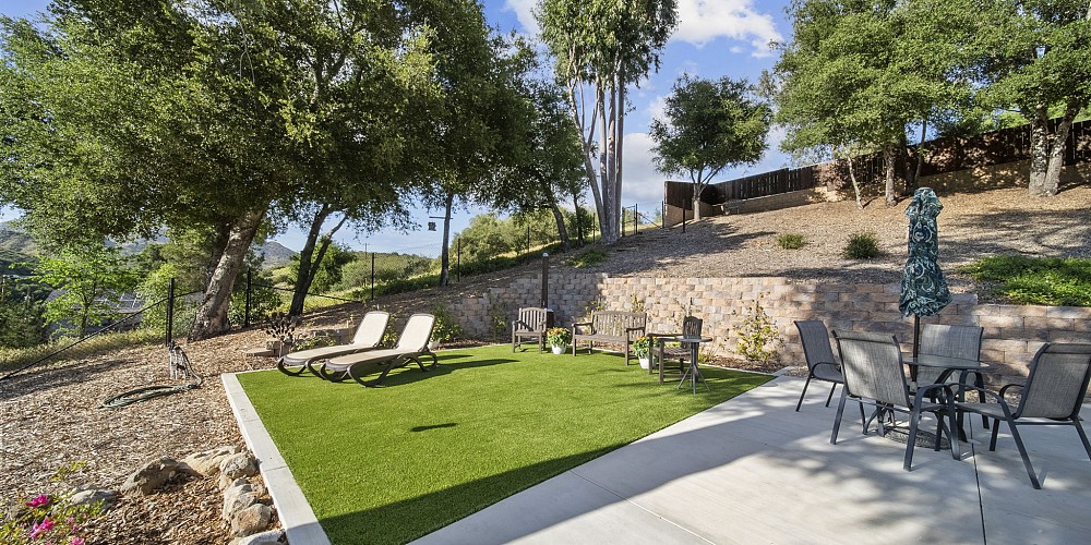 2375 Laguna Circle, Agoura Hills, CA 91301