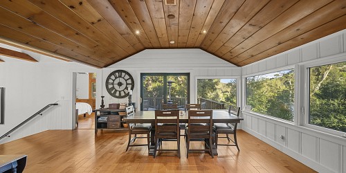 2315 Terrace Lane, Agoura Hills, CA 91301