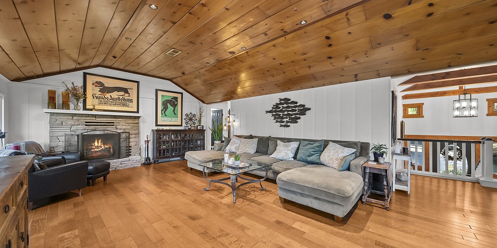 2315 Terrace Lane, Agoura Hills, CA 91301