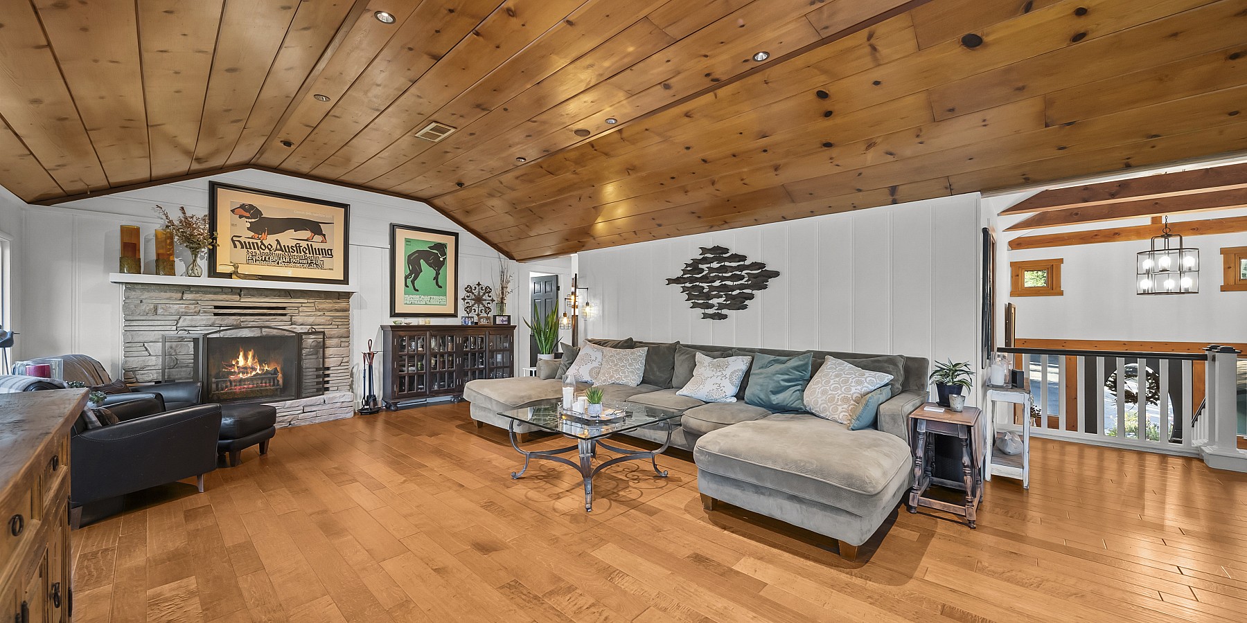 2315 Terrace Lane, Agoura Hills, CA 91301