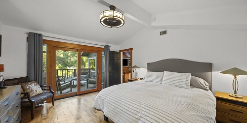 2315 Terrace Lane, Agoura Hills, CA 91301