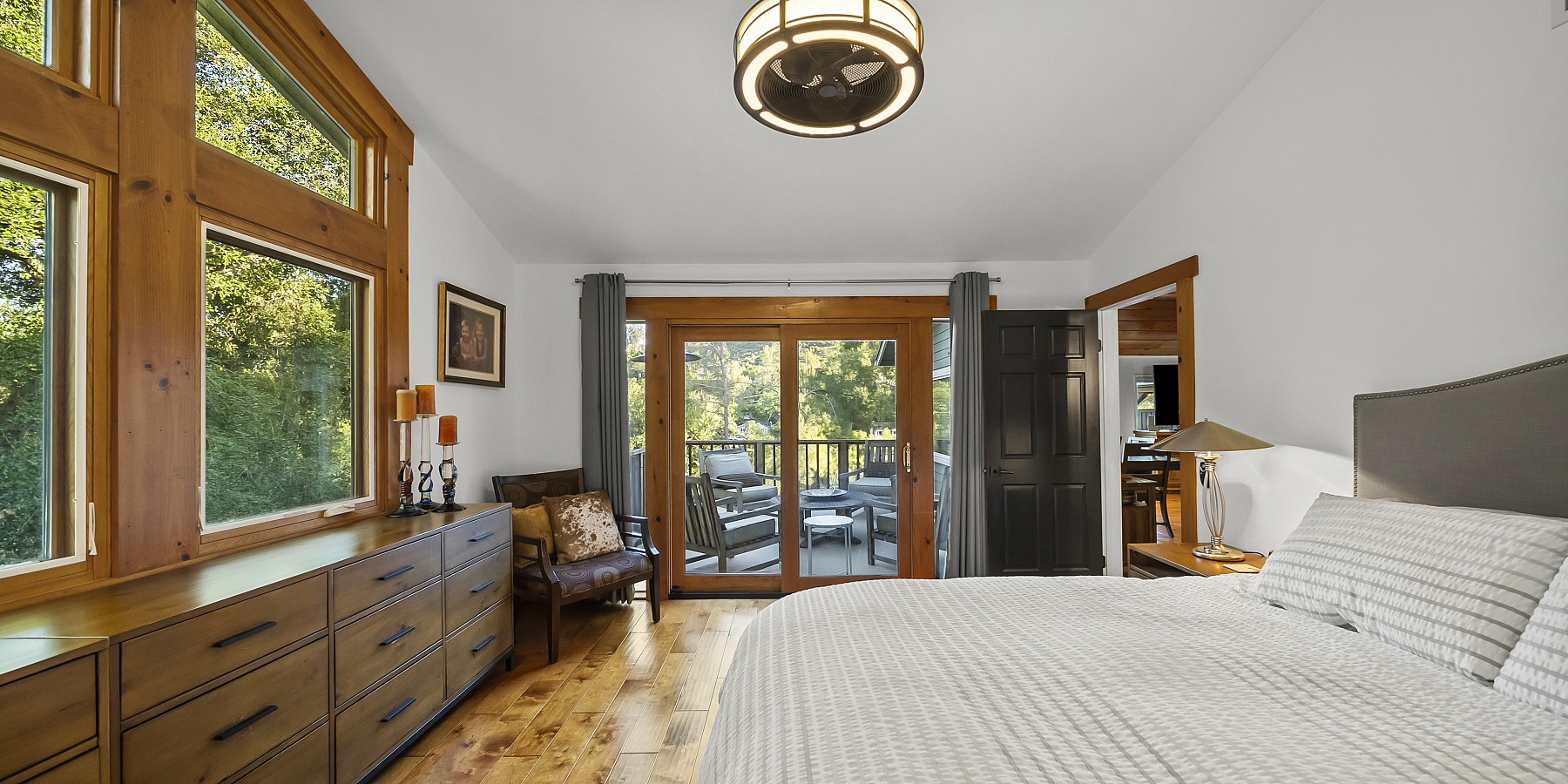 2315 Terrace Lane, Agoura Hills, CA 91301