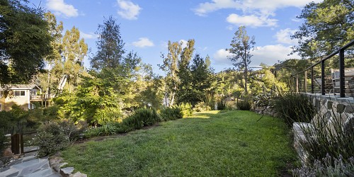 2315 Terrace Lane, Agoura Hills, CA 91301