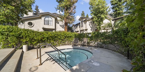 5728 Skyview Way Unit G, Agoura Hills, CA 91301