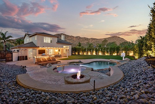 106 Via Ricardo, Newbury Park, CA 91320