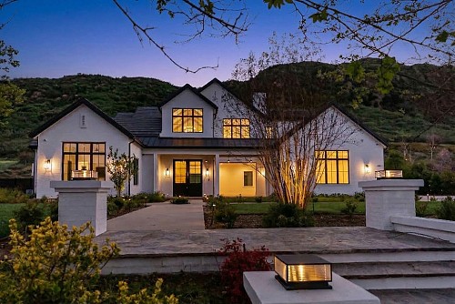 2036 Shadow Creek Drive, Agoura Hills, CA 91301